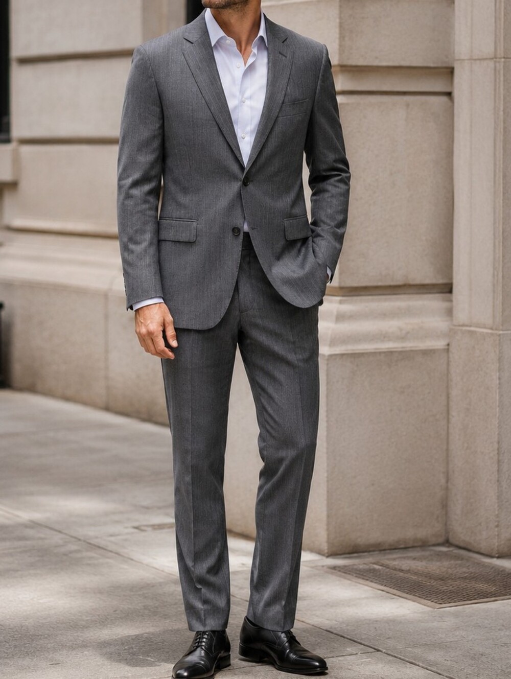 Pierre Balmain Men’s Gray Pinstripe 2 Piece Suit IT 48 / US 38R 100% Wool Italy